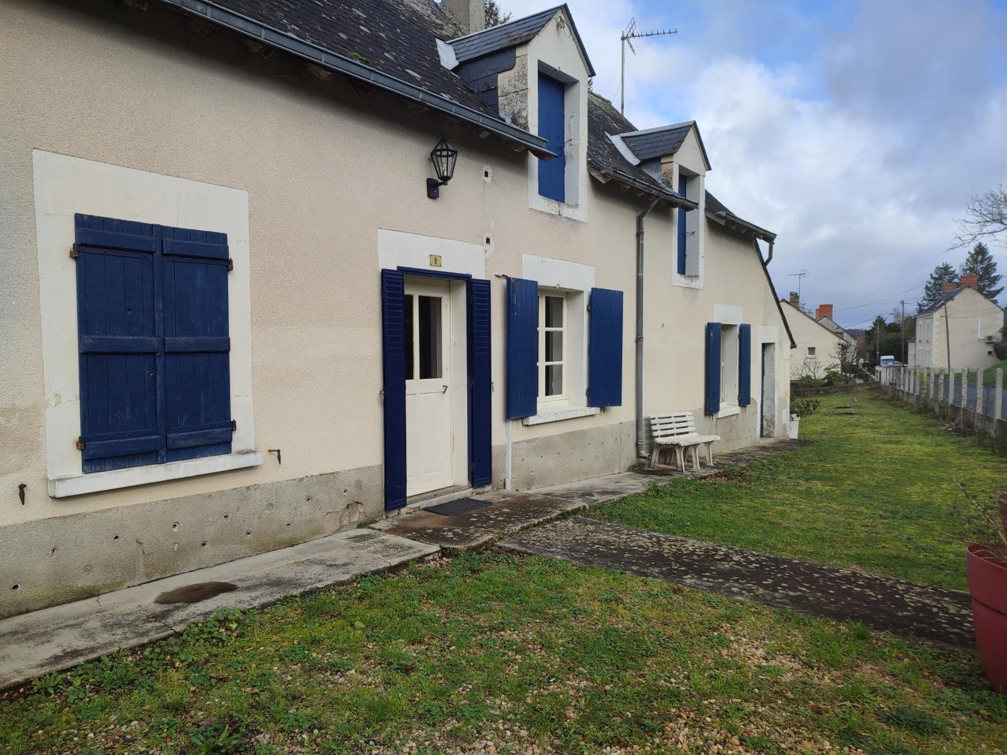 Maison Plein Pied Dans Bourg Avec Tous Commerces *