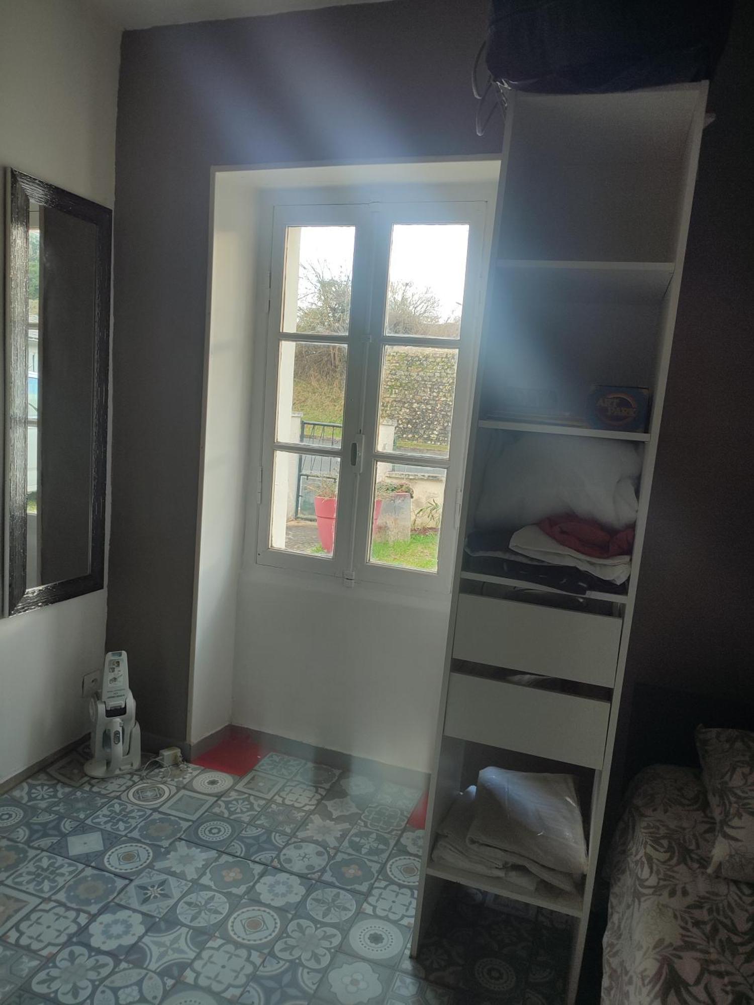 Maison Plein Pied Dans Bourg Avec Tous Commerces *