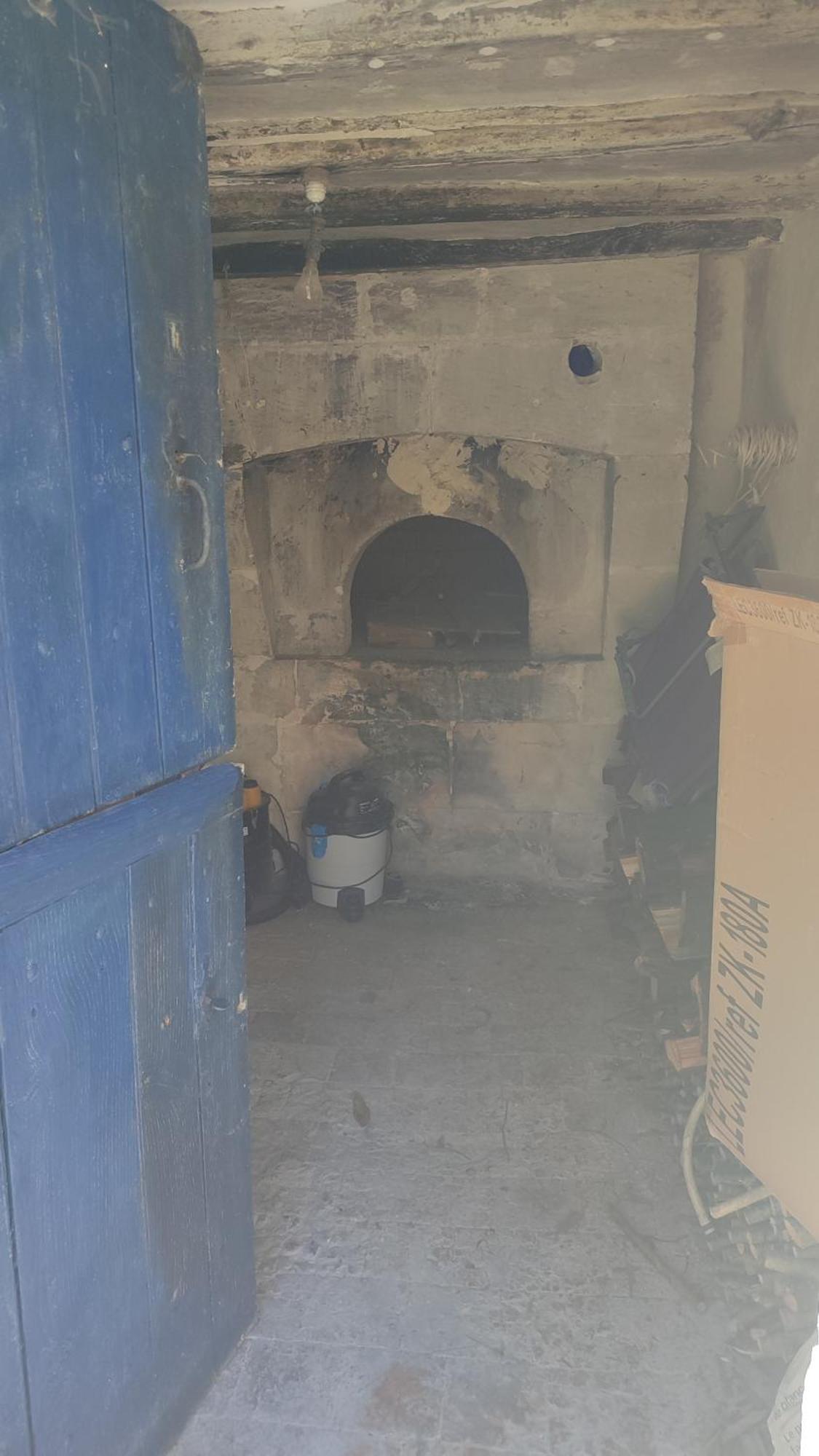 Maison Plein Pied Dans Bourg Avec Tous Commerces * Luçay-le-Mâle